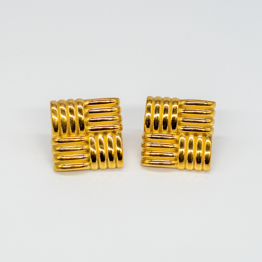 Boucles d’Oreilles Carré Élégance