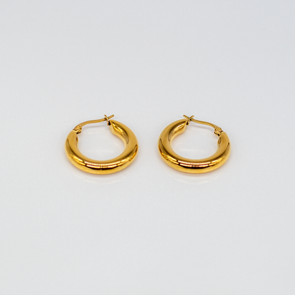 Petits anneaux épais modernes